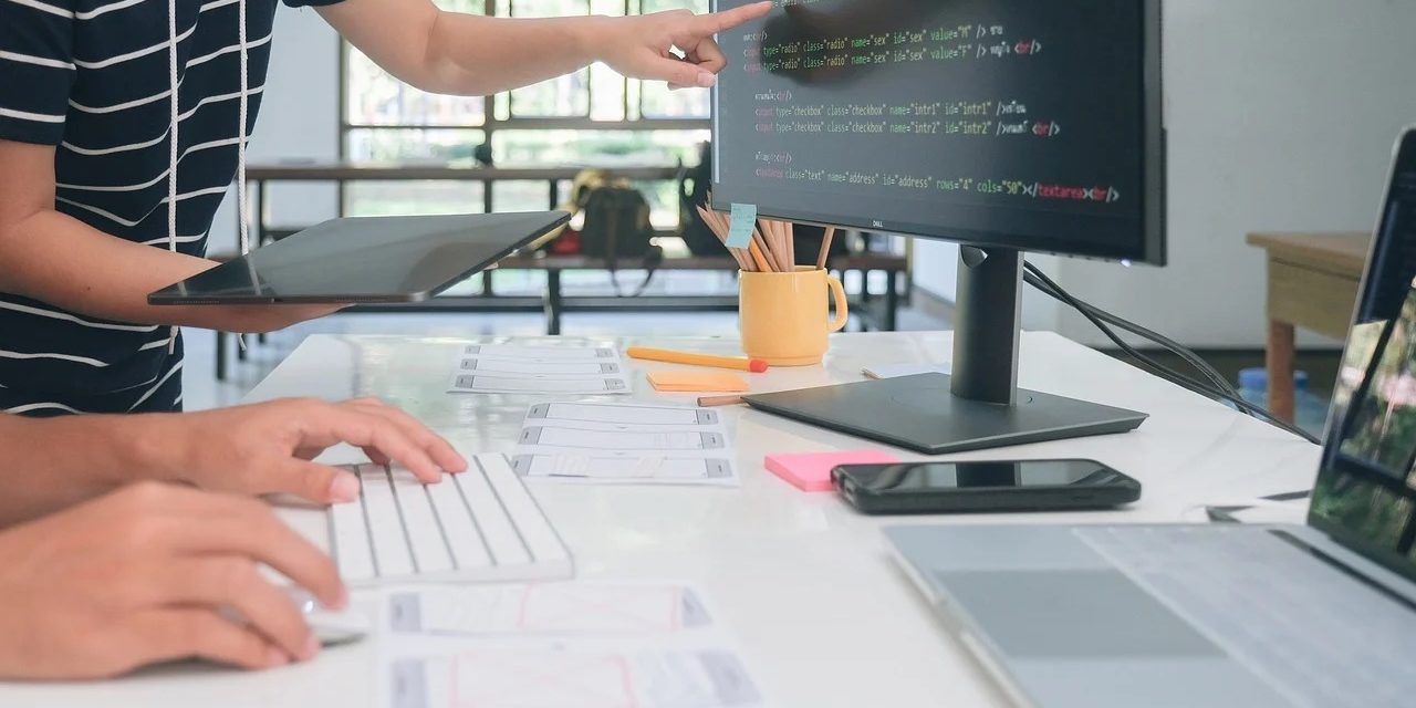 Quiero montar una página web, ¿qué necesito exactamente?