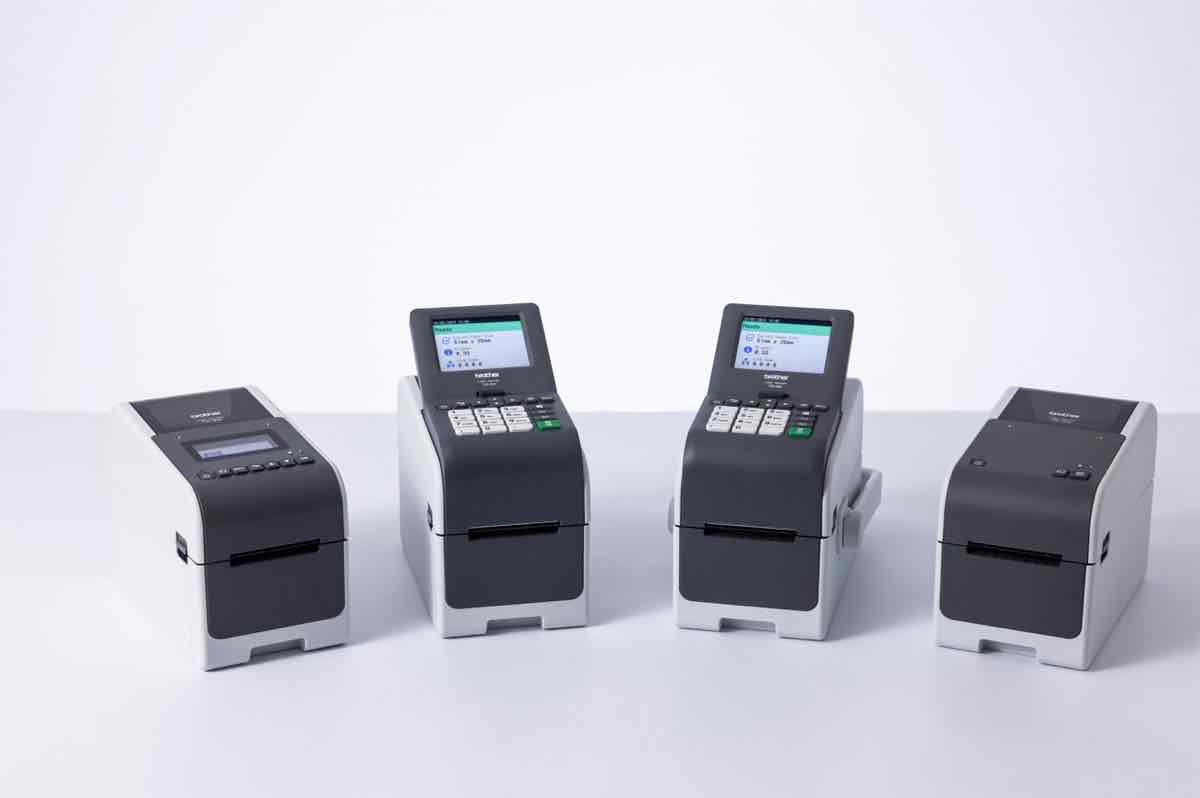 Brother TD-2D, impresoras de etiquetas compactas y veloces con pantalla táctil 1 brother td-2d 0