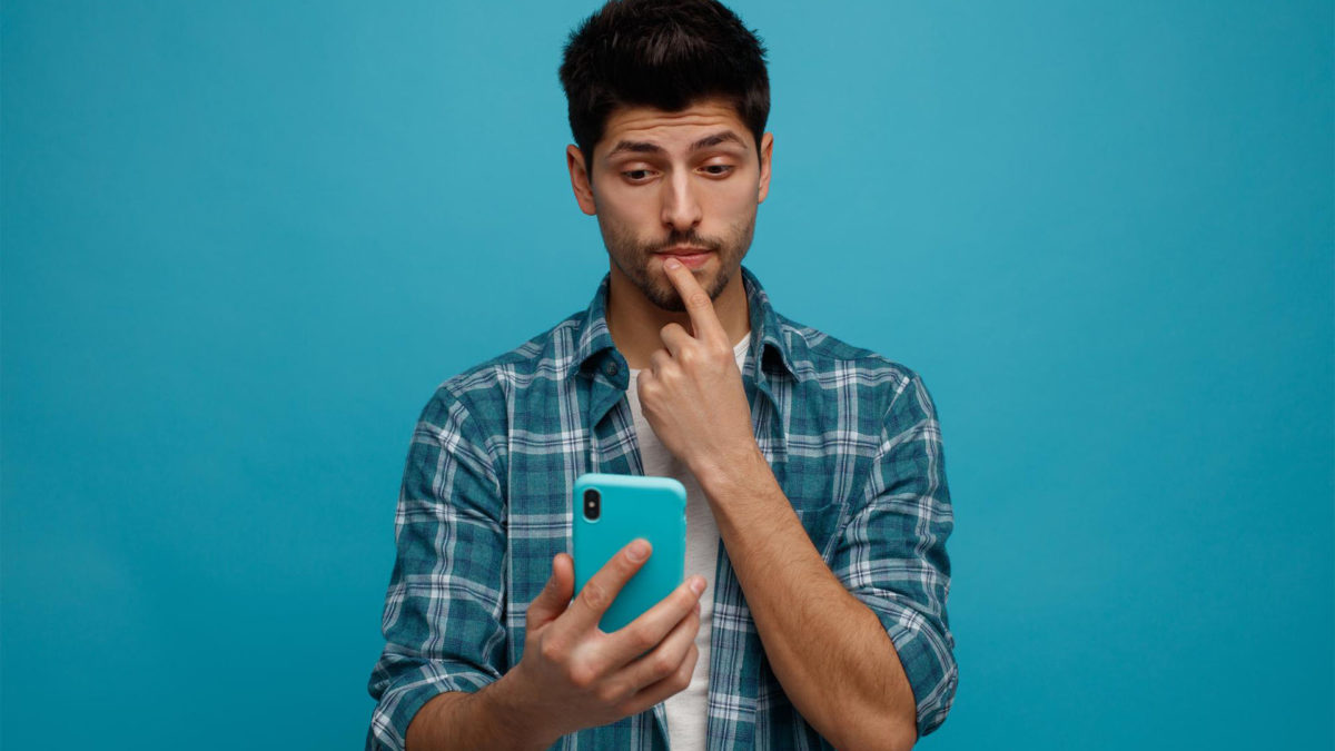 8 imprudencias que casi todo el mundo comete usando ChatGPT, Gemini o Copilot 4 Imprudencias que casi todo el mundo comete usando ChatGPT, Gemini o Copilot - no especificar bien la solicitud