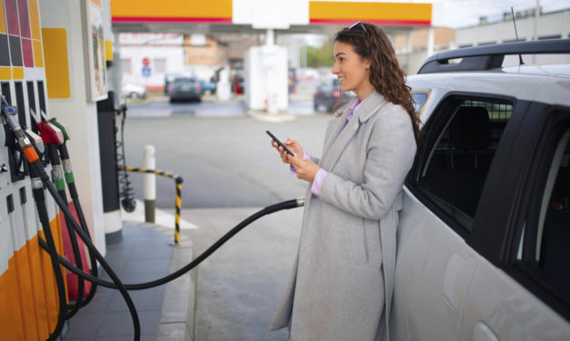 Las mejores apps para conocer los precios de gasolineras baratas y cercanas en 2025
