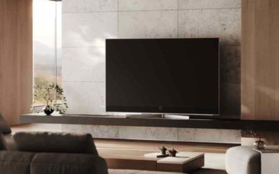 Loewe Stellar, un televisor de diseño particular y peana de granito ahora disponible en 77 y 83 pulgadas