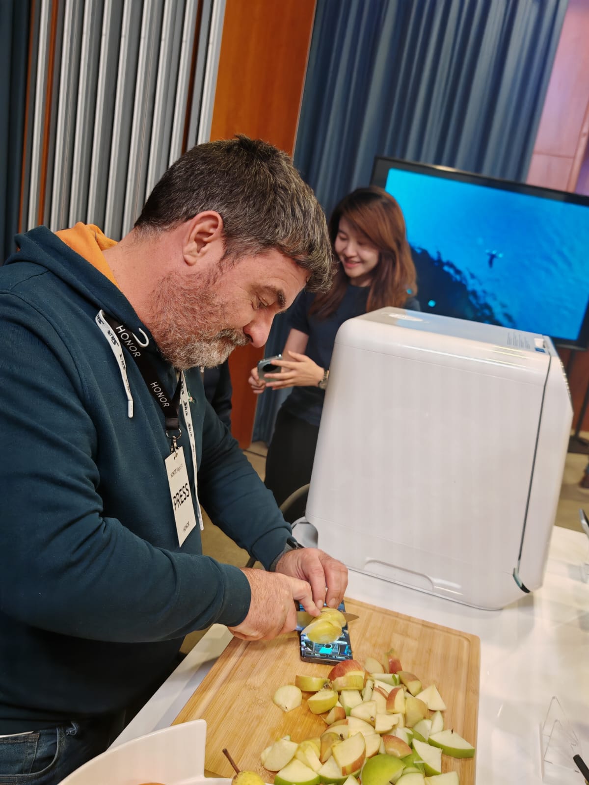 4a7dff64-510d-4456-8786-8349a0197e0b