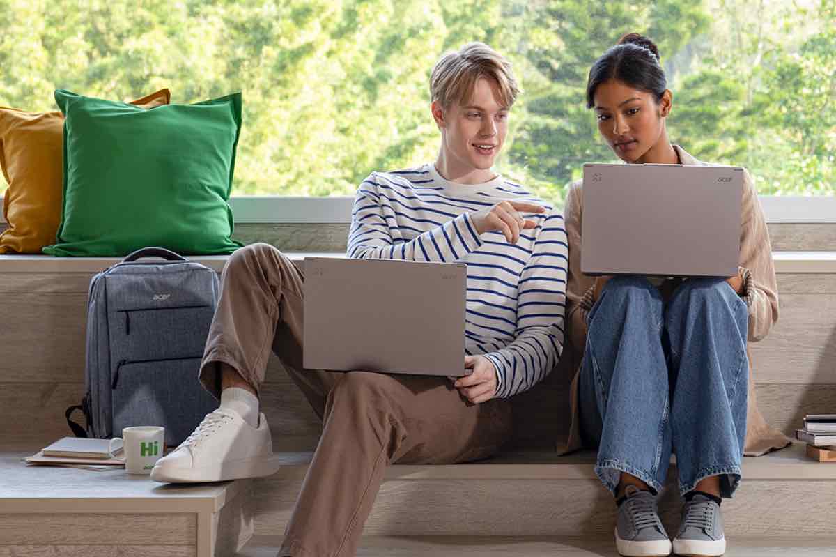Acer Aspire 14 AI y Aspire S AI, portátil y sobremesas con diseño minimalista y mucha IA 1 Aspire-14-AI_lifestyle-04