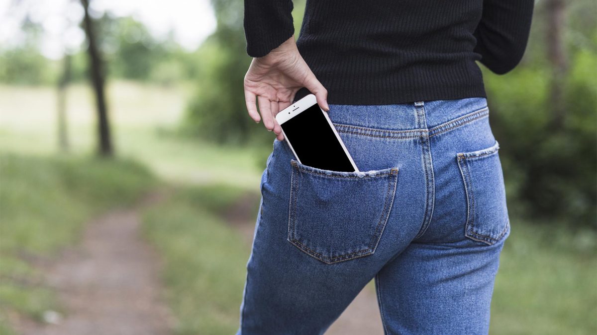 7 trucos que deberías poner en práctica para evitar perder el móvil 3 Trucos que deberías poner en práctica para evitar perder el móvil - Evita usar el bolsillo trasero