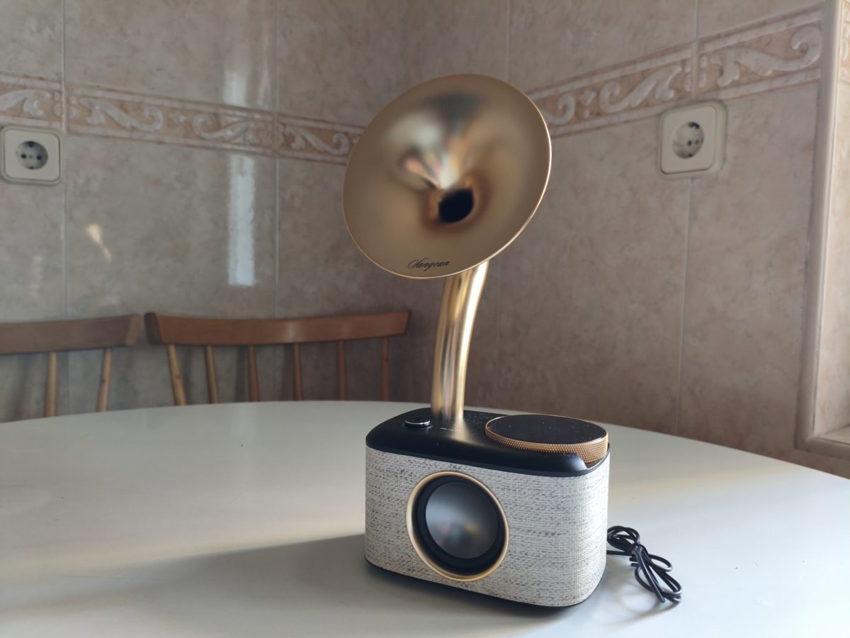 Sangean CP-100D (3)