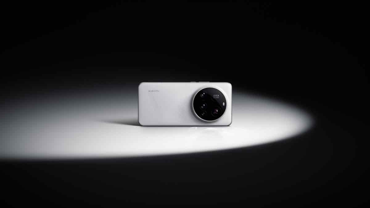 Xiaomi 15 Ultra, un móvil prémium todoterreno con cuatro cámaras Leica 5 Xiaomi 15 Ultra-Scene-White-R3-3