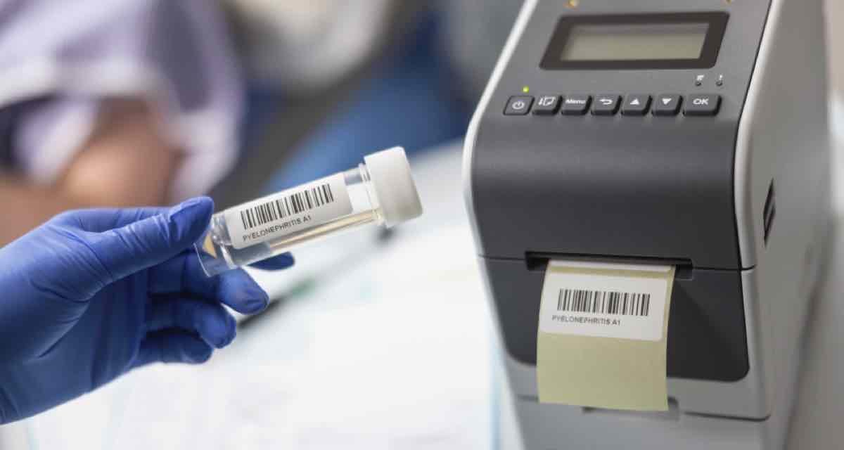 Brother TD-23D, impresoras de etiquetado compactas y ligeras para el sector sanitario