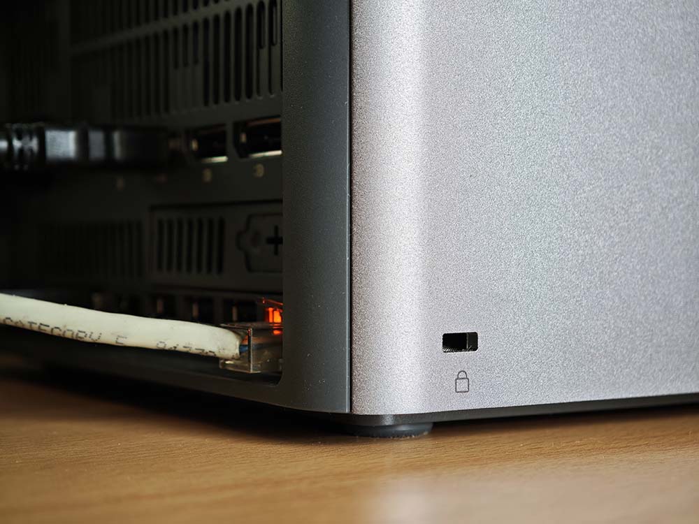 Mi experiencia con el ordenador compacto Lenovo ThinkCentre Neo Ultra tras más de un mes de uso 8 lenovo-thinkcentre-neo-ultra-8