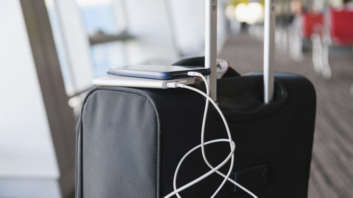 9 consejos a seguir antes de comprar una 'powerbank' o batería externa para el móvil 6 Consejos a seguir antes de comprar una 'powerbank' o batería externa para el móvil - Apta para llevar en avión