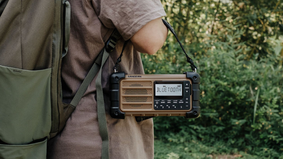 5 radios para sobrevivir a un apagón eléctrico 1 Sangean MMR-99 bluetooth portada
