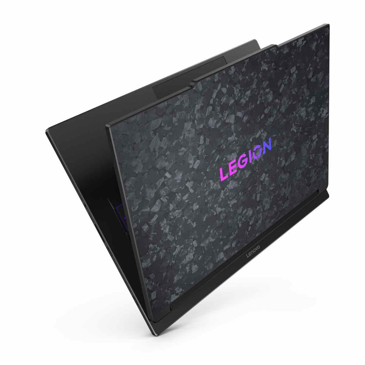 Lenovo Legion 9i, un portátil de 18 pulgadas para 'gamers' y desarrolladores de videojuegos 3 04_Lenovo_Legion_9i_Eclipse_Black_Hero_A_C_Cover