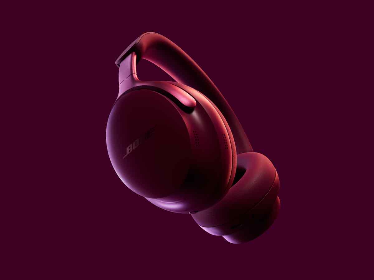 QCUHLE26-DeepPlum_Expressive1