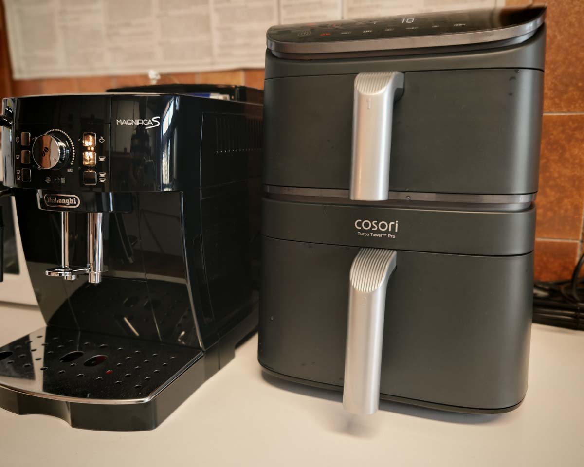 Cosori Turbo Tower Pro Smart Chef Edition size