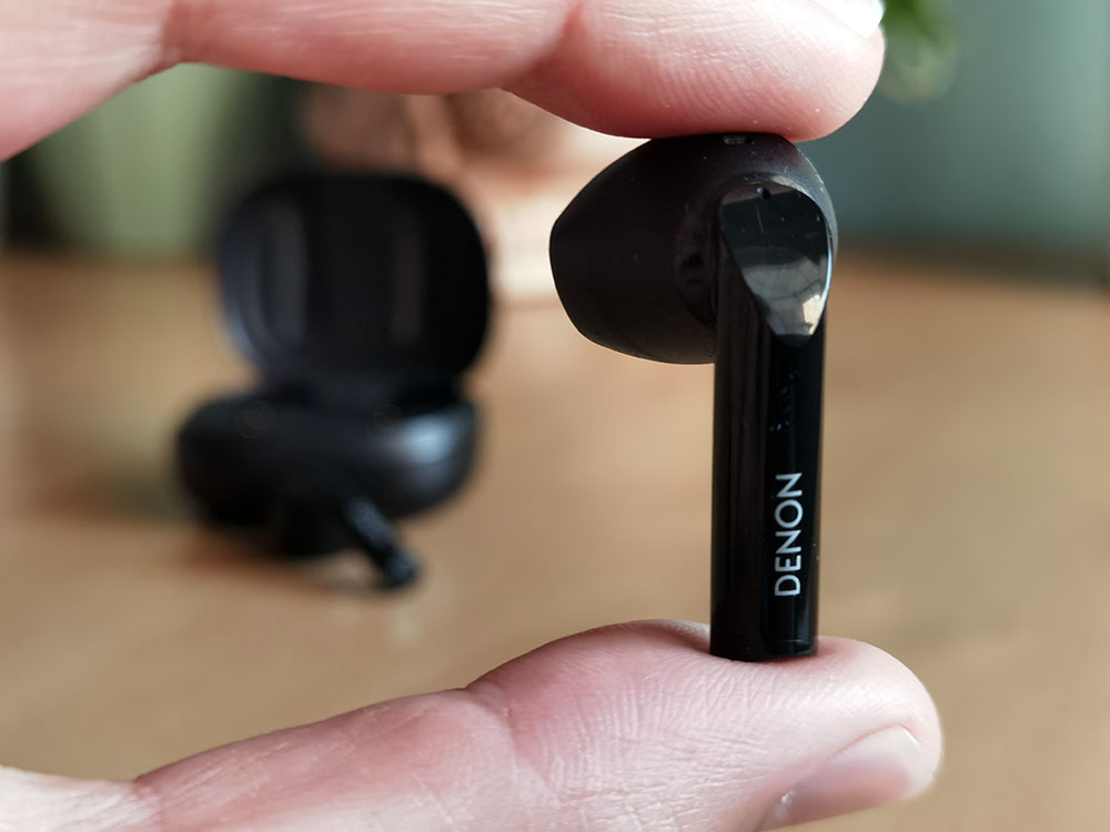Mi experiencia con los auriculares inalámbricos Denon AH-C500W 2 Mi experiencia con los auriculares inalámbricos Denon AH-C500W 1