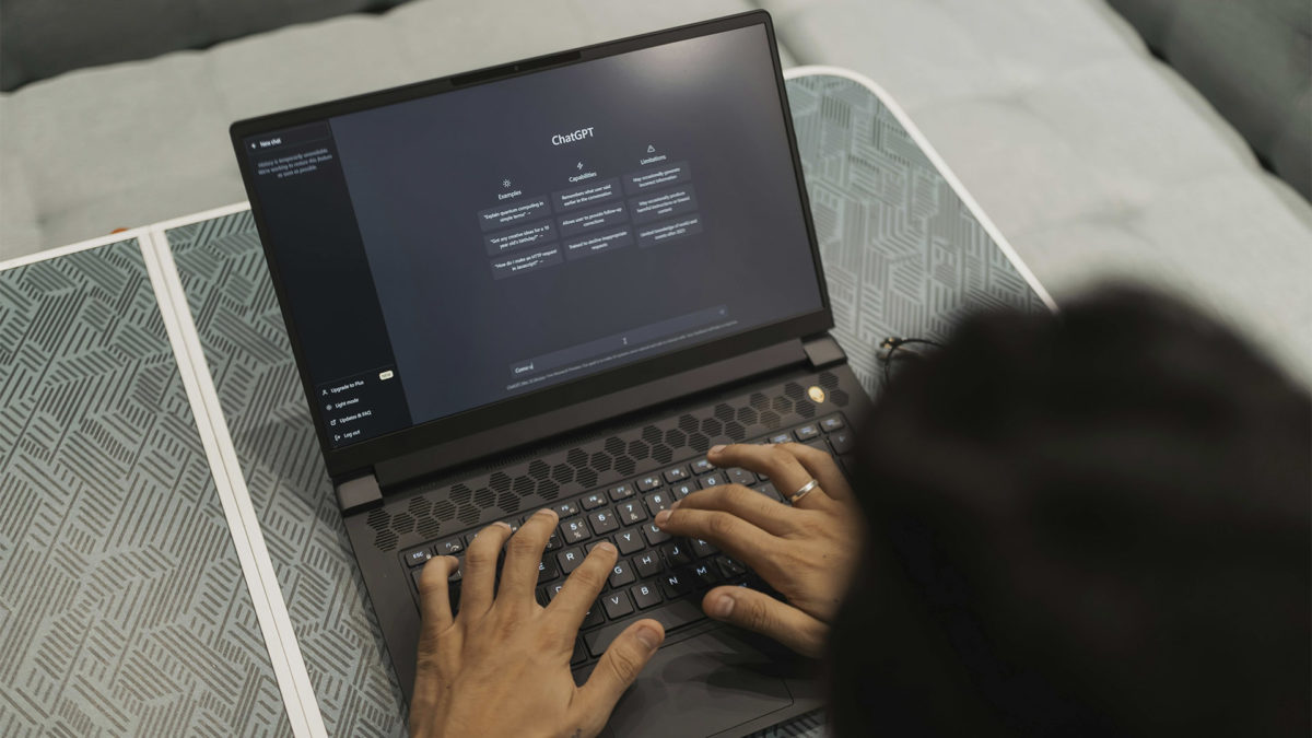 Mejores prompts de ChatGPT para humanizar textos con estilo natural