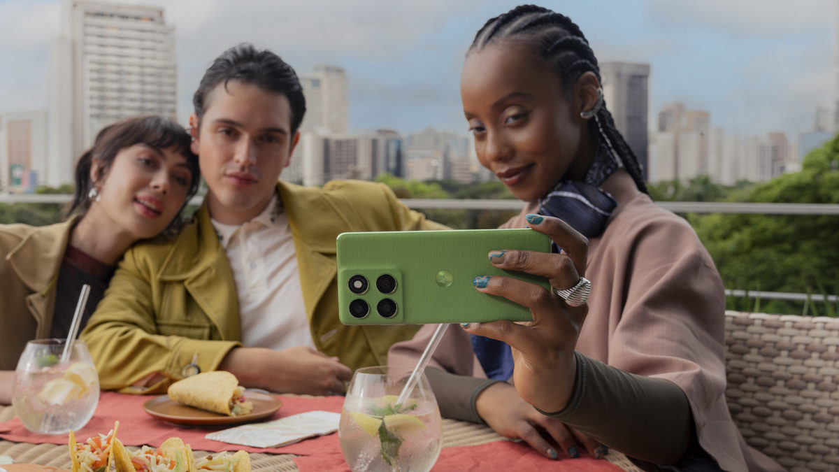 Equilibrio sin sacrificios por que este Motorola no tiene nada que envidiar a los moviles premium