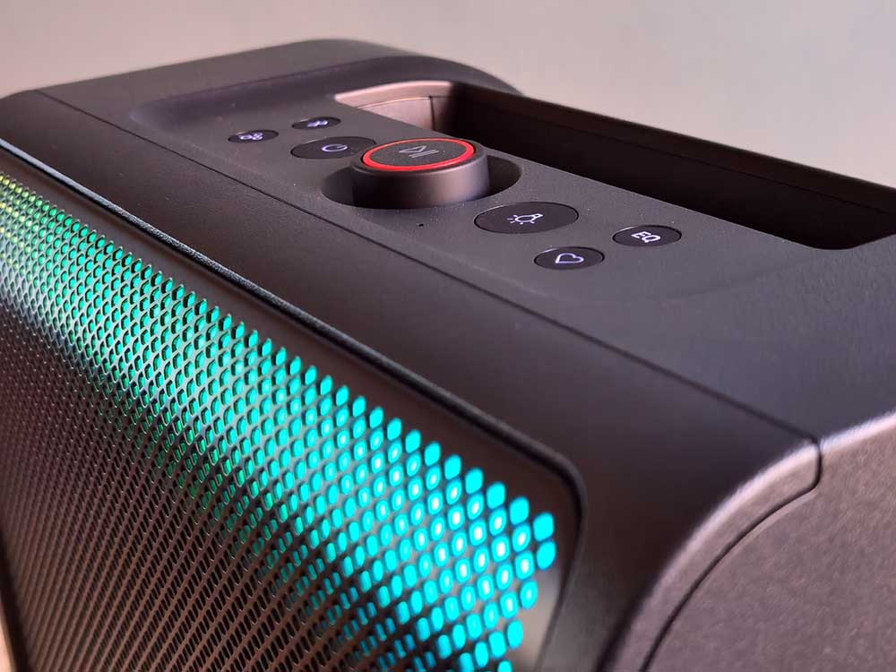 LG Xboom Stage 301: nuestra experiencia con este altavoz de sobremesa 2 LG Xboom Stage 301: nuestra experiencia con este altavoz de sobremesa 2