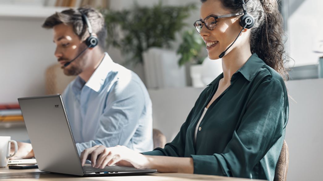 Acer TravelMate X14 AI, portátiles para profesionales ligeros y resistentes 2
