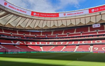 El techo del estadio Metropolitano inaugura una pantalla de LG que desafía la arquitectura