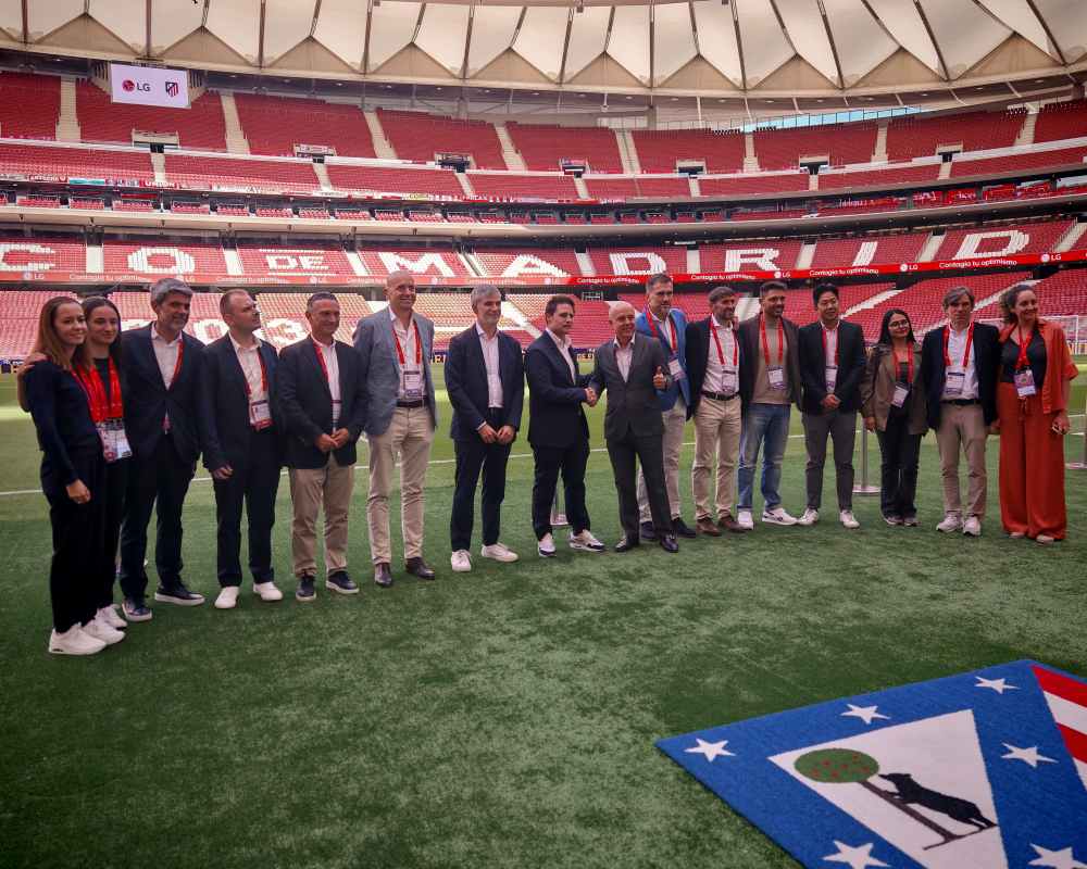 estadio-metropolitano-lg-skyribbon-foto2