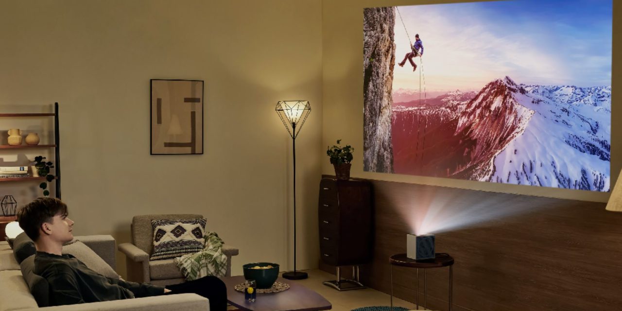 LG CineBeam S, un proyector de tiro ultra corto con resolución 4K y hasta 100 pulgadas