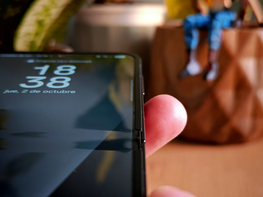 samsung-galaxy-z-flip7-fe-14