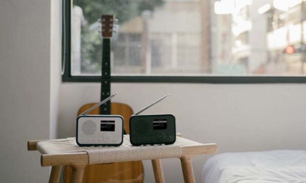 Sangean WFR-39, una radio portátil con conectividad Wi-Fi y Spotify integrado