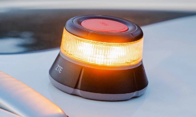 ZTE E1, una baliza V16 conectada y certificada por la DGT
