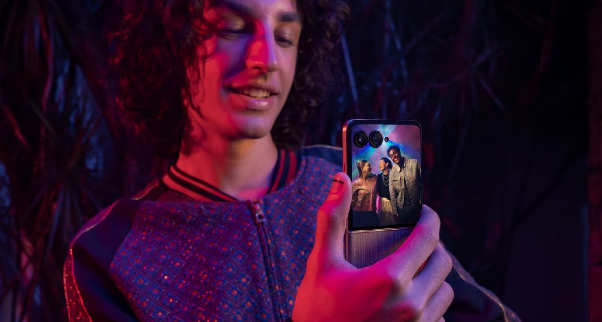 motorola razr 60 Ultra, un móvil plegable con estilo y triple cámara de 50 MP