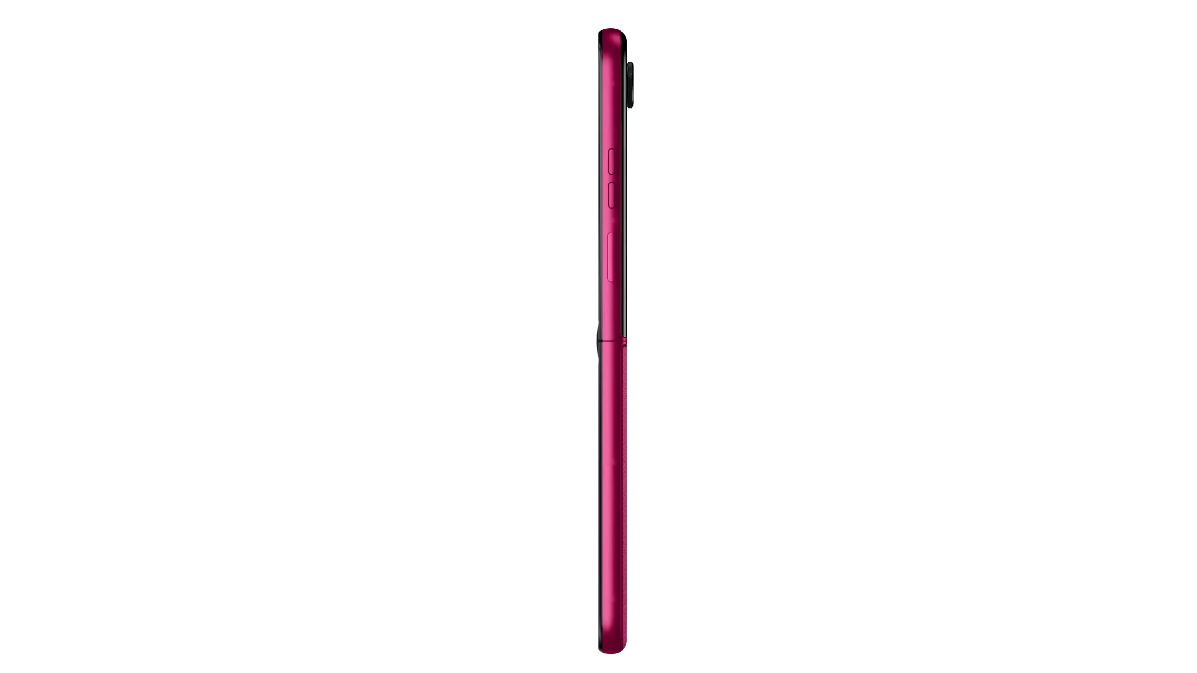 motorola razr 60 Ultra, un móvil plegable con estilo y triple cámara de 50 MP 13 motorola razr 60 ultra (5)