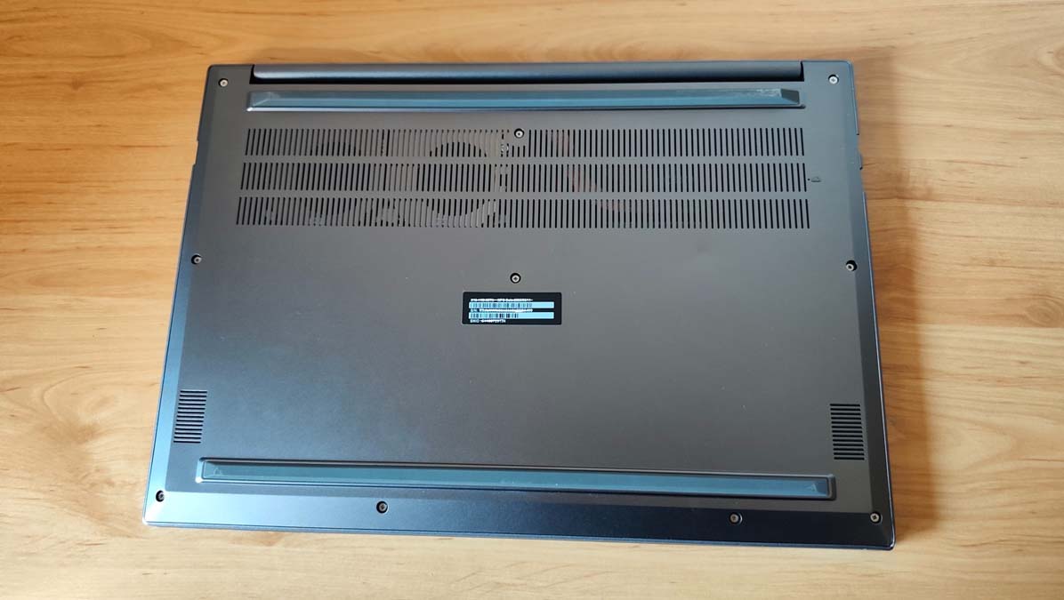 Mi experiencia con el ordenador portátil Acer Aspire 16 AI tras tres semanas de uso 25 Acer Aspire 16 AI (24)