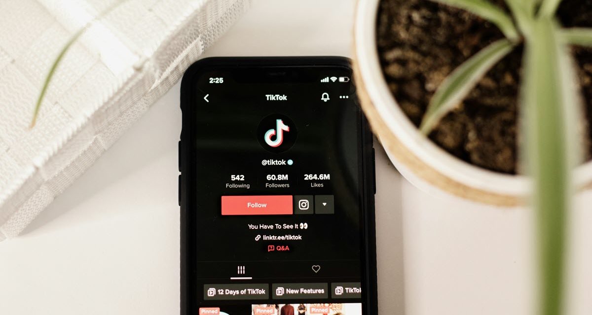 Cómo usar la función Smart Split en TikTok para cortar vídeos largos