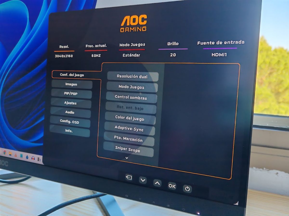 Monitor AOC U32G4U (5)