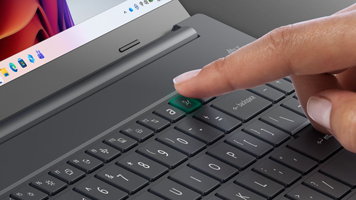 Acer Swift Edge 14 IA 4