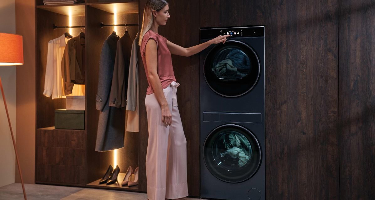 Haier Laundry Center, un centro de lavado y secado con pantalla unificada y tecnología AI Wash