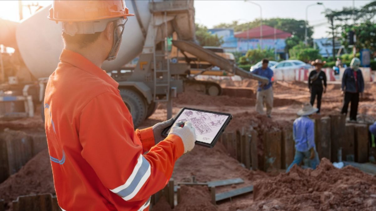 Lenovo ThinkTab X11, una tableta robusta para entornos industriales con buena conectividad 1 Lenovo ThinkTab X11 2