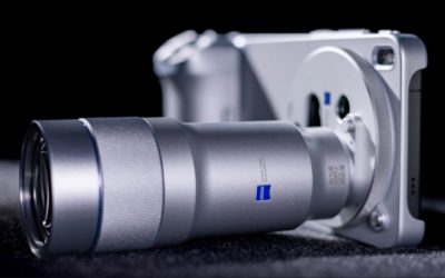 vivo X300 Ultra, un teléfono de gama alta con cámaras y extensor teleobjetivo de ZEISS