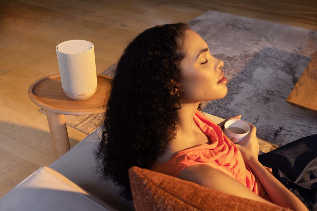 Denon Home 200, un altavoz inalámbrico compacto compatible con Dolby Atmos 10 Denon Home 200 (2)_1