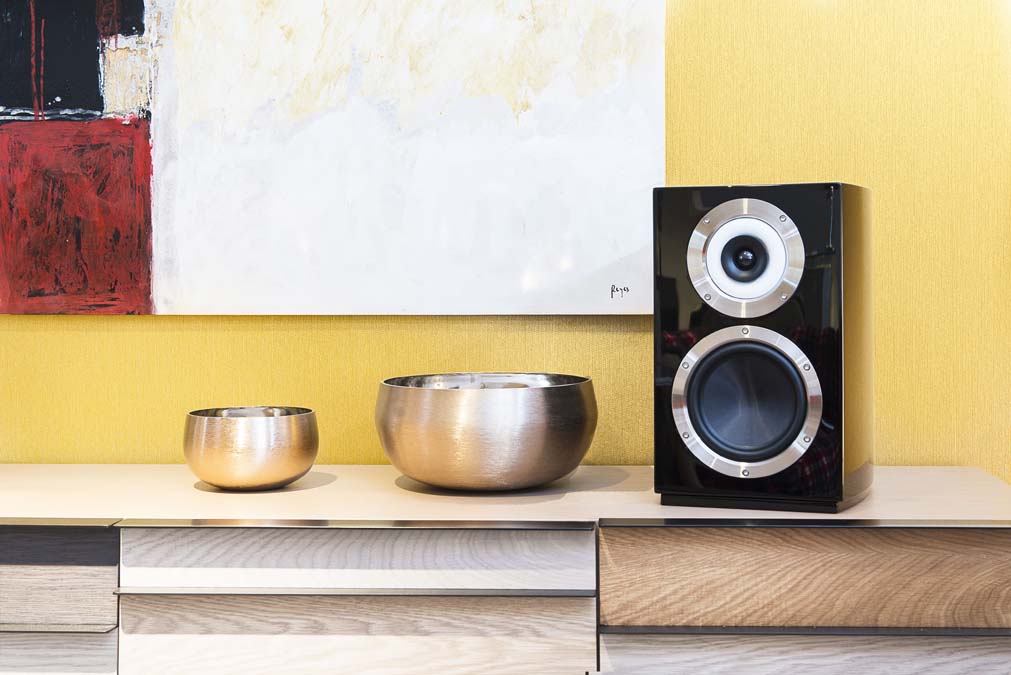Loewe adquiere Cabasse 1