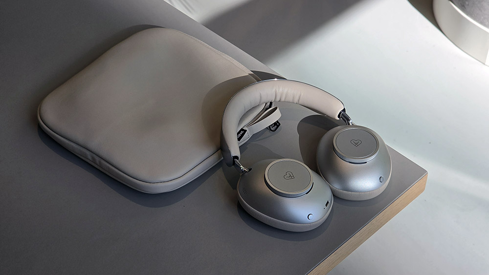Mi experiencia con los auriculares inalámbricos Loewe Leo tras tres semanas de uso 1 loewe-leo-3