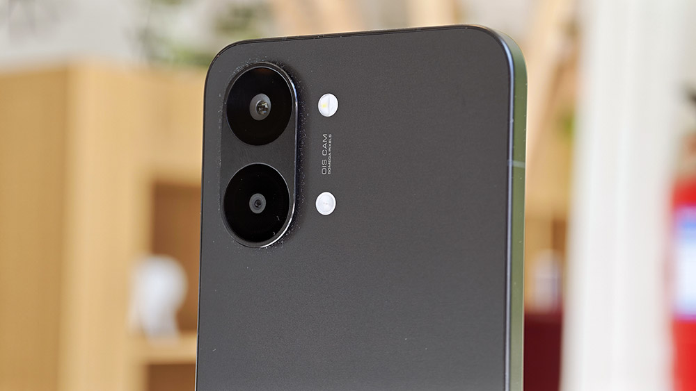 poco-f8-pro-2