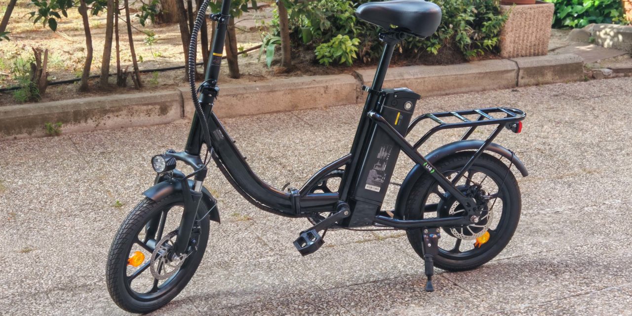isinwheel U4, una bicicleta eléctrica plegable con 500 W de potencia y 88 km de autonomía