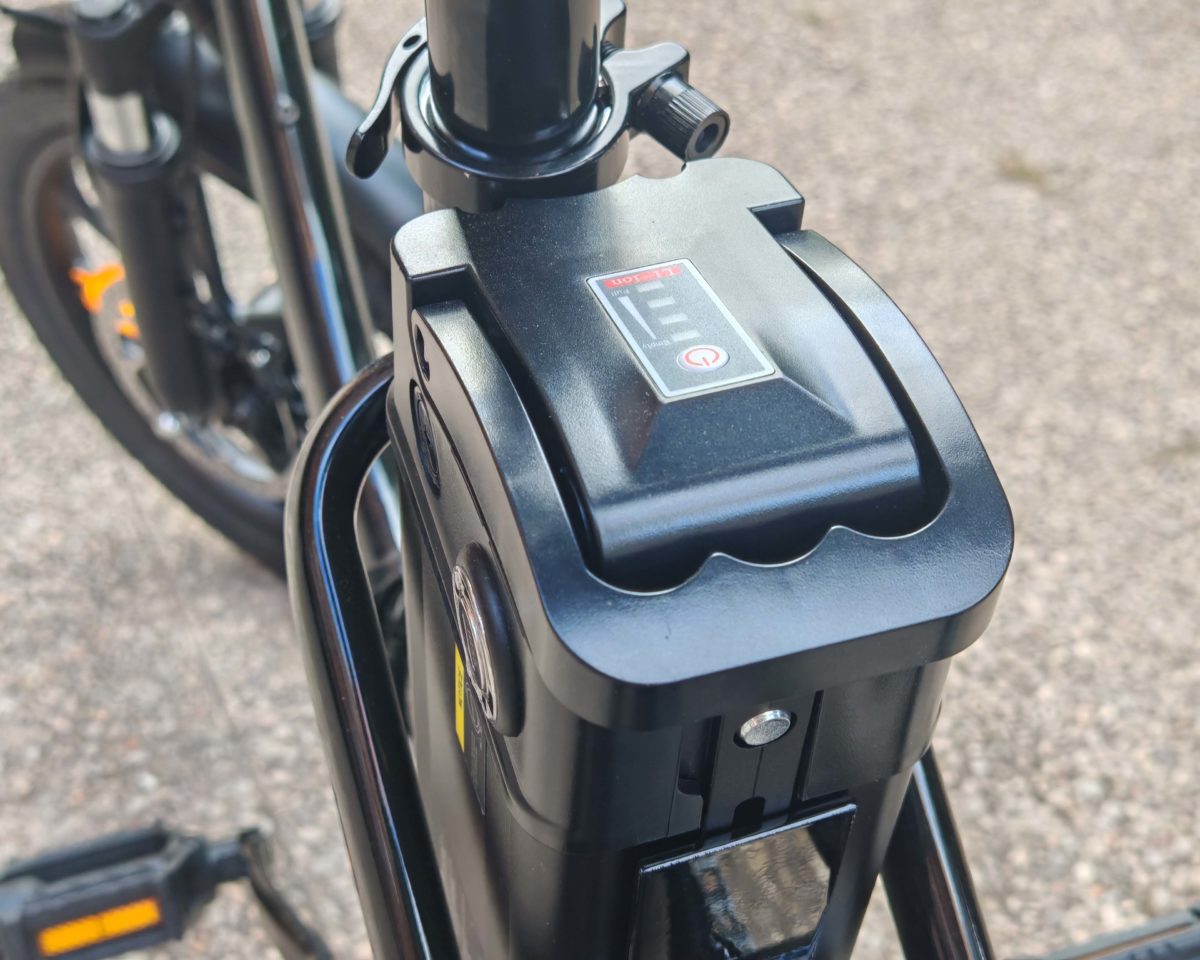 isinwheel U4, una bicicleta eléctrica plegable con 500 W de potencia y 88 km de autonomía 2 isinwheel U4 (6)