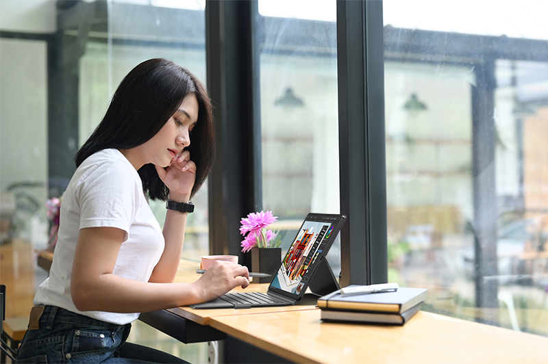 Acer Iconia Duo S12