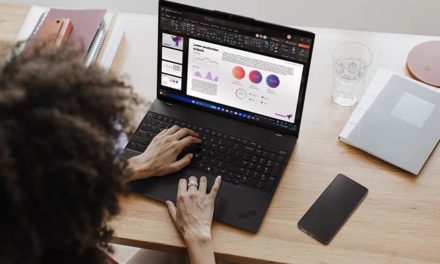 La oficina inteligente: de chatear con la IA a trabajar con ella en los Lenovo Copilot+ PC