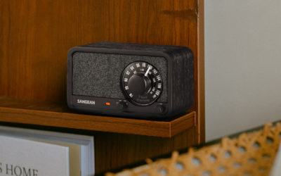 Las 7 características clave de la radio portátil Sangean WR-8
