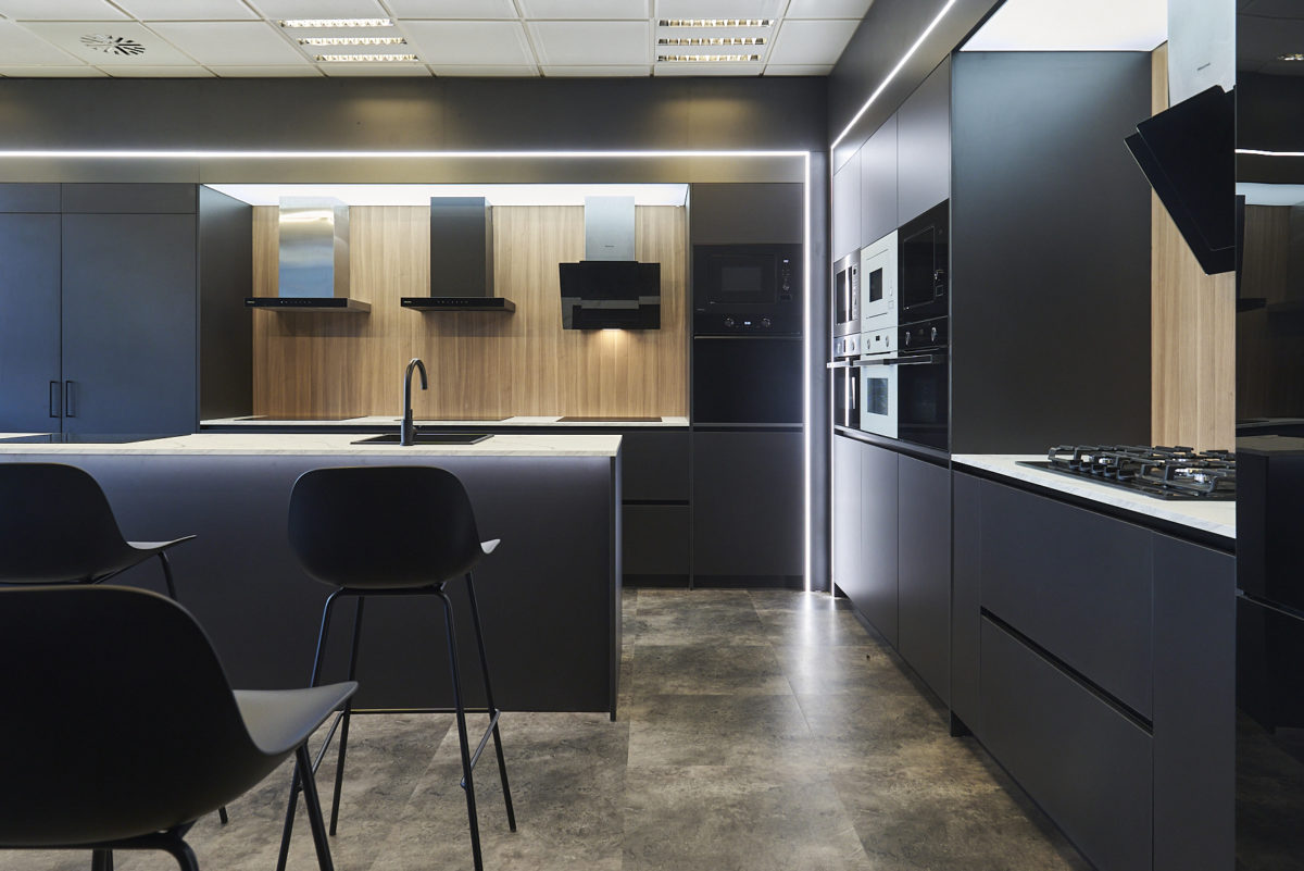 Hisense estrena un ‘showroom’ de 500 metros cuadrados en Madrid para mostrar todo su catálogo 2 Showroom Hisense 1 (1)