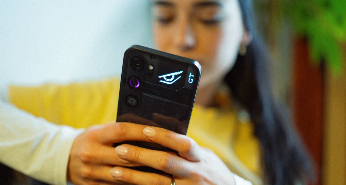 ZTE nubia Neo 5 GT, un móvil con diseño y componentes gaming por menos de 400 euros