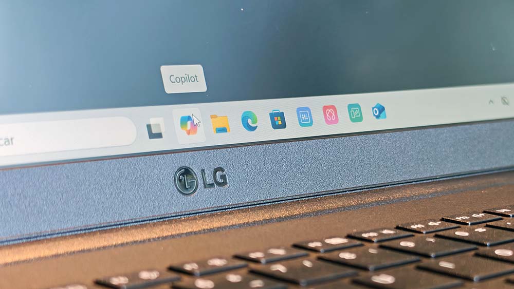 LG-Gram-16U55U-10