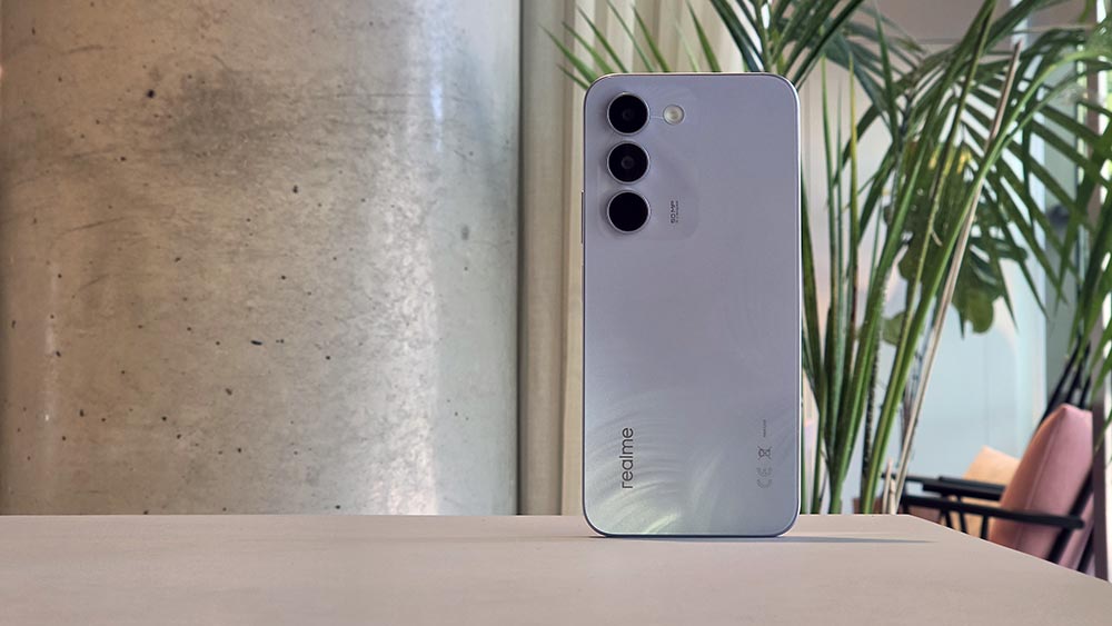 realme-c100-1
